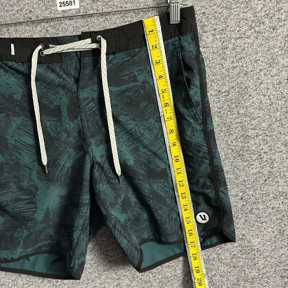 Vuori Men's Size 30 Black Green Polyester Cruise Boardshorts Summer Vacation 7
